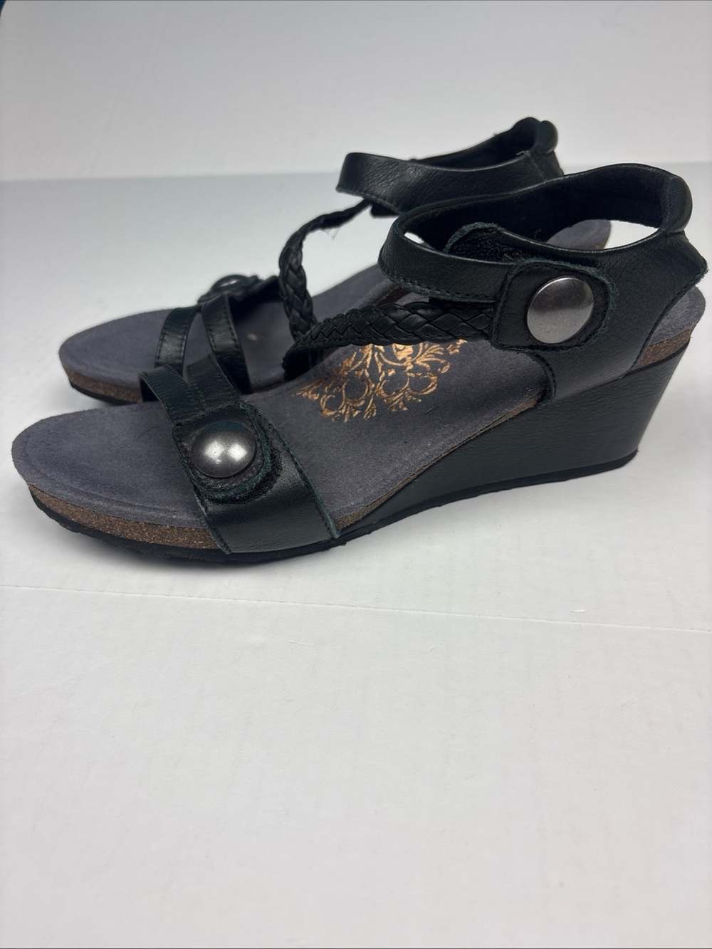 Aetrex Naya Women Size 10 Sandals Black Wedge Ankle Strap Braid Open Toe Metal
